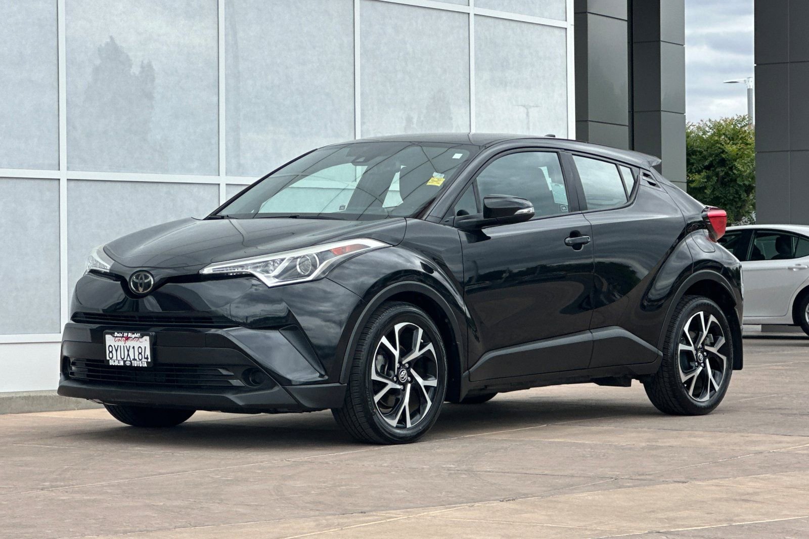 Used 2018 Toyota C-HR XLE FWD image 10