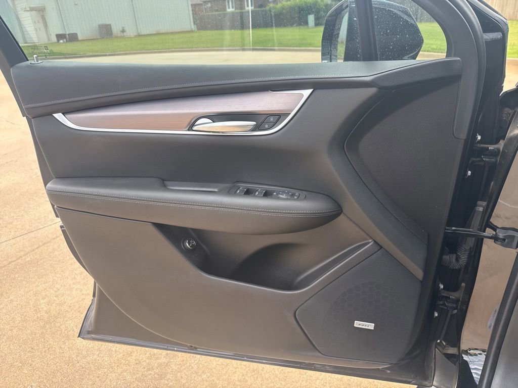 Used 2024 Cadillac XT5 Luxury FWD image 13
