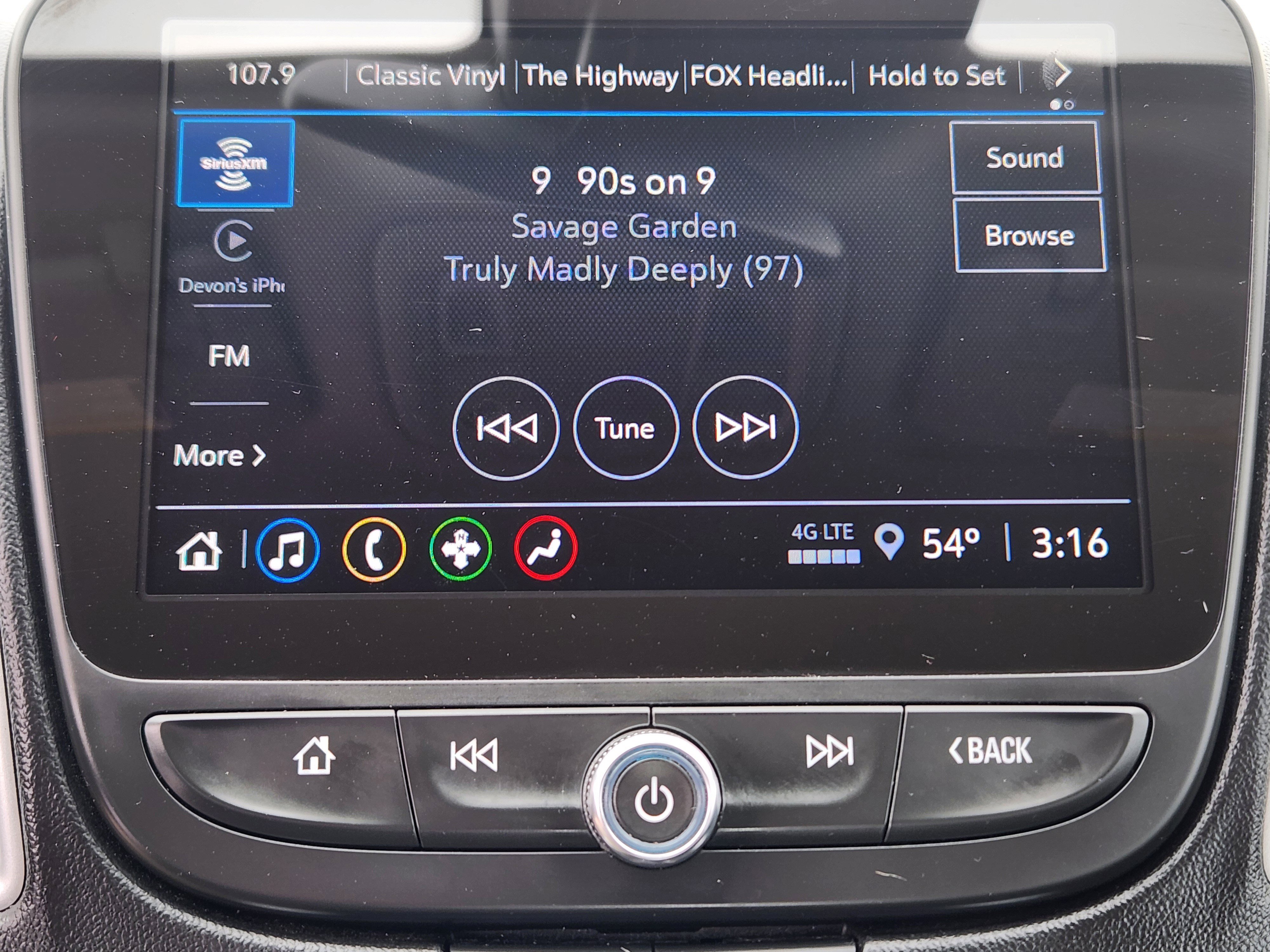 Used 2024 Chevrolet Malibu LT FWD image 14