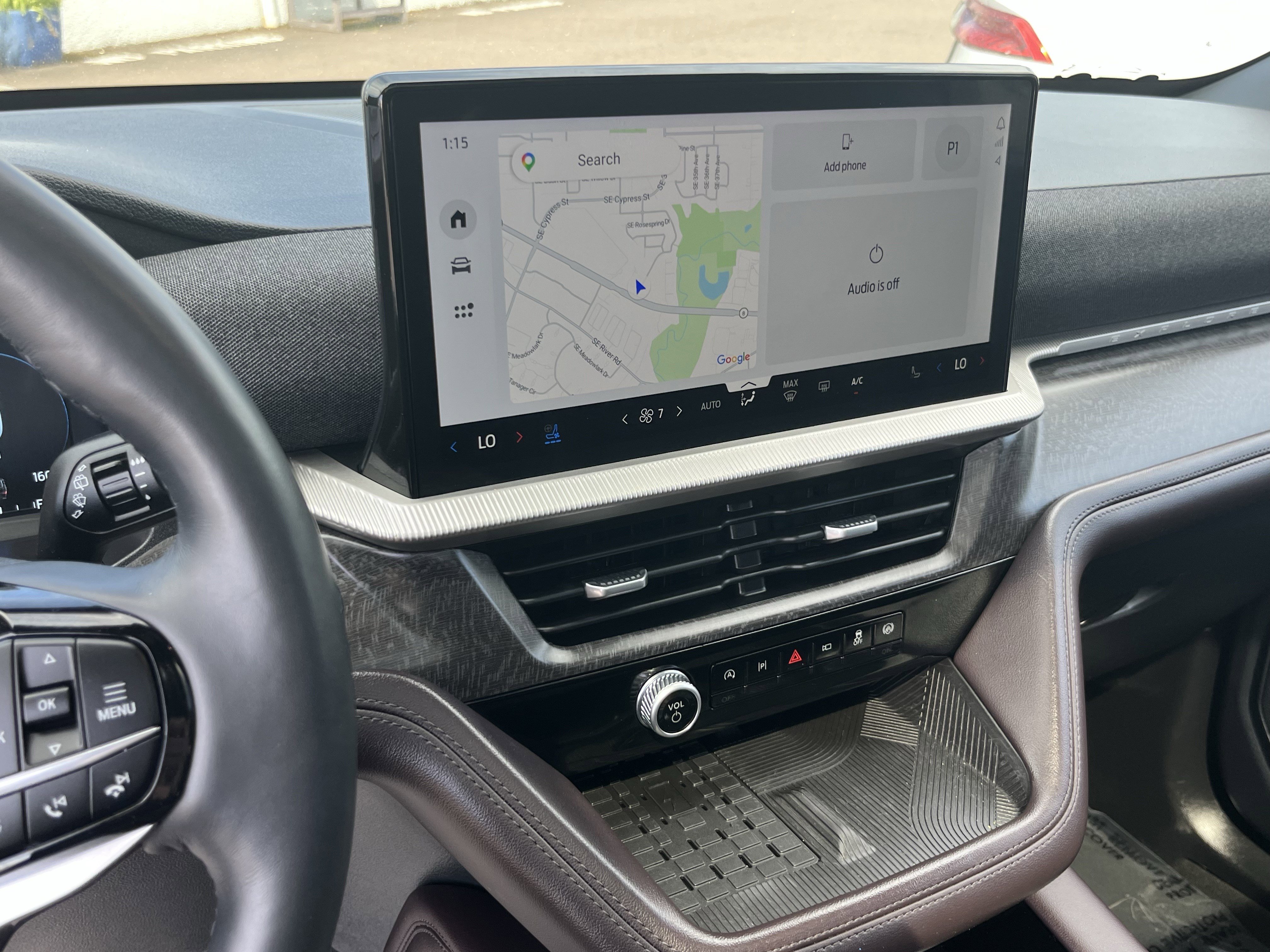 Used 2025 Ford Explorer Platinum w/ LUX Leather Package image 25