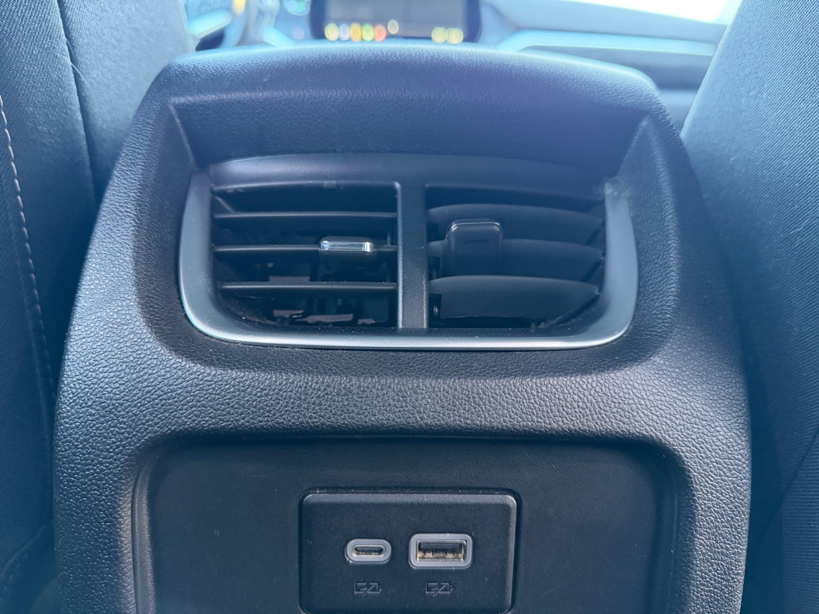 Used 2024 Chevrolet Blazer LT image 31