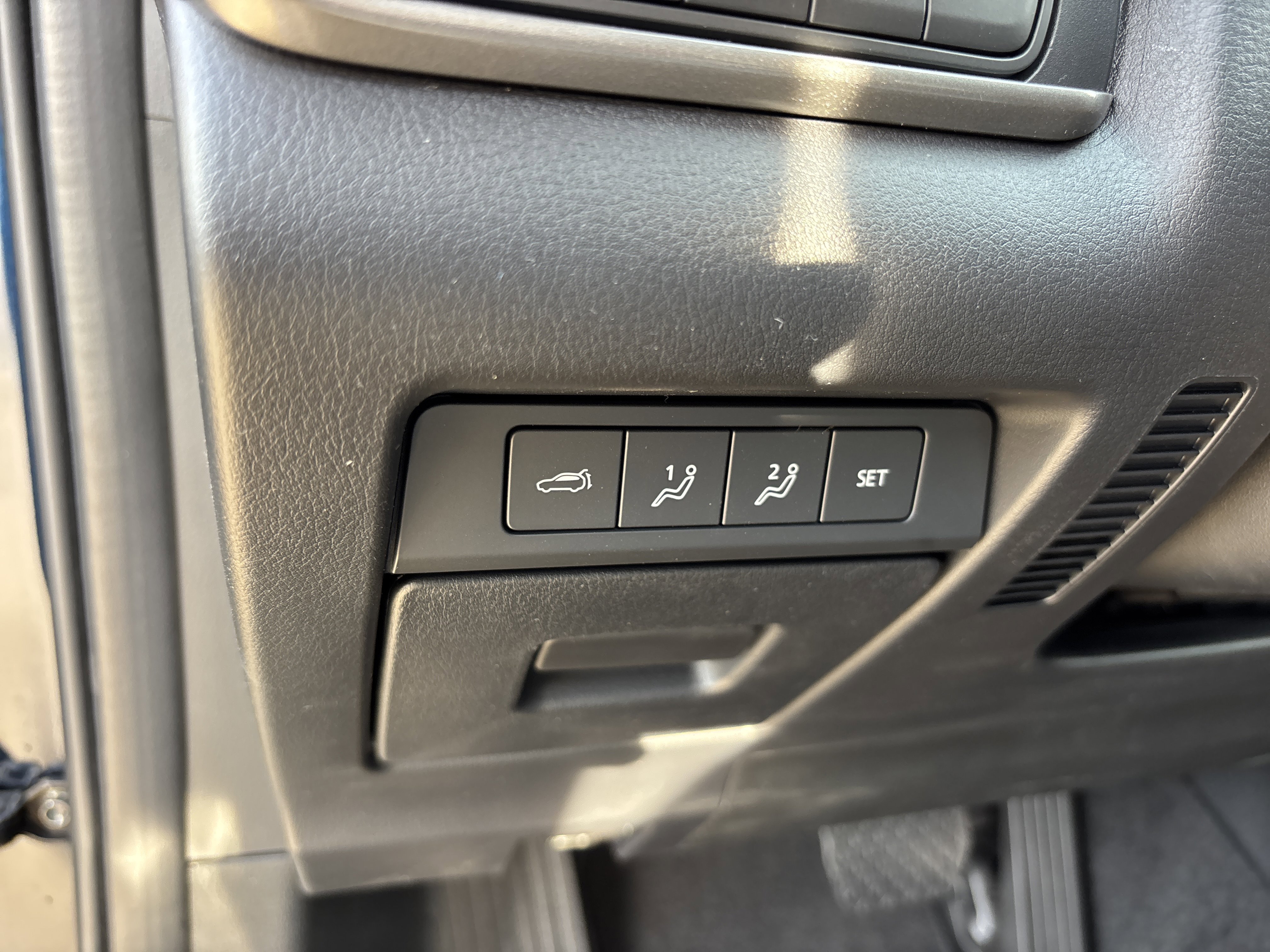 New 2026 MAZDA CX-30 2.5 Turbo w/ Premium Package image 23