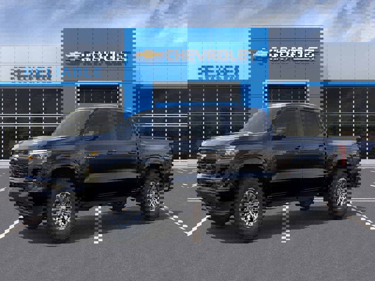 New 2025 Chevrolet Colorado LT w/ LT Convenience Package image 2