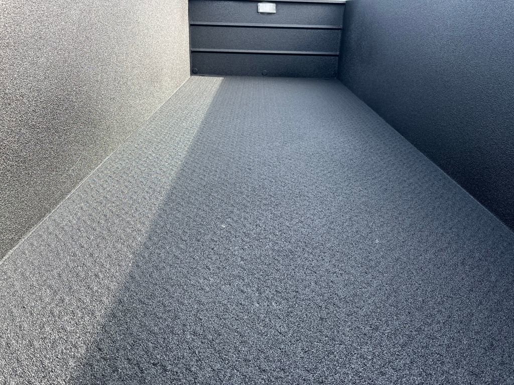 New 2025 RAM 5500 Tradesman image 32