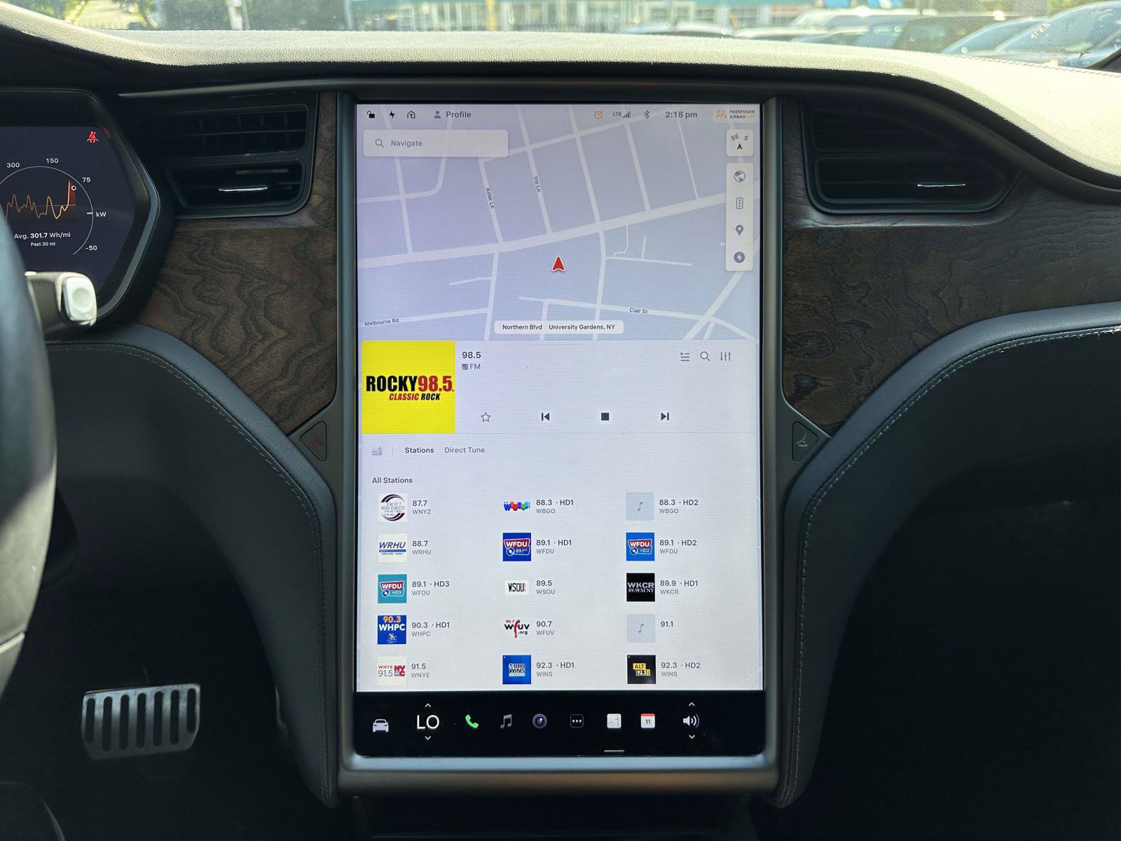 Used 2020 Tesla Model X Long Range AWD/4WD image 31