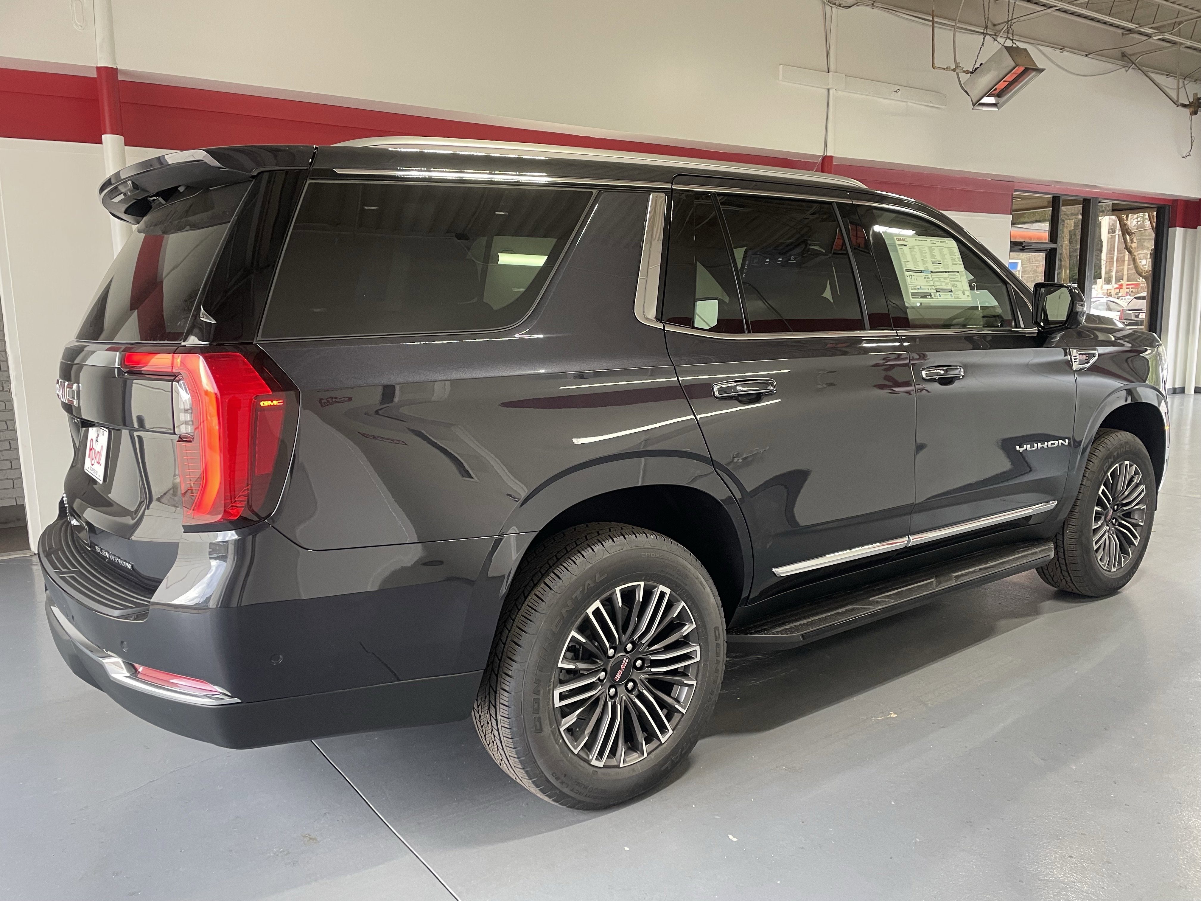 New 2026 GMC Yukon Elevation w/ Elevation Premium Package image 4