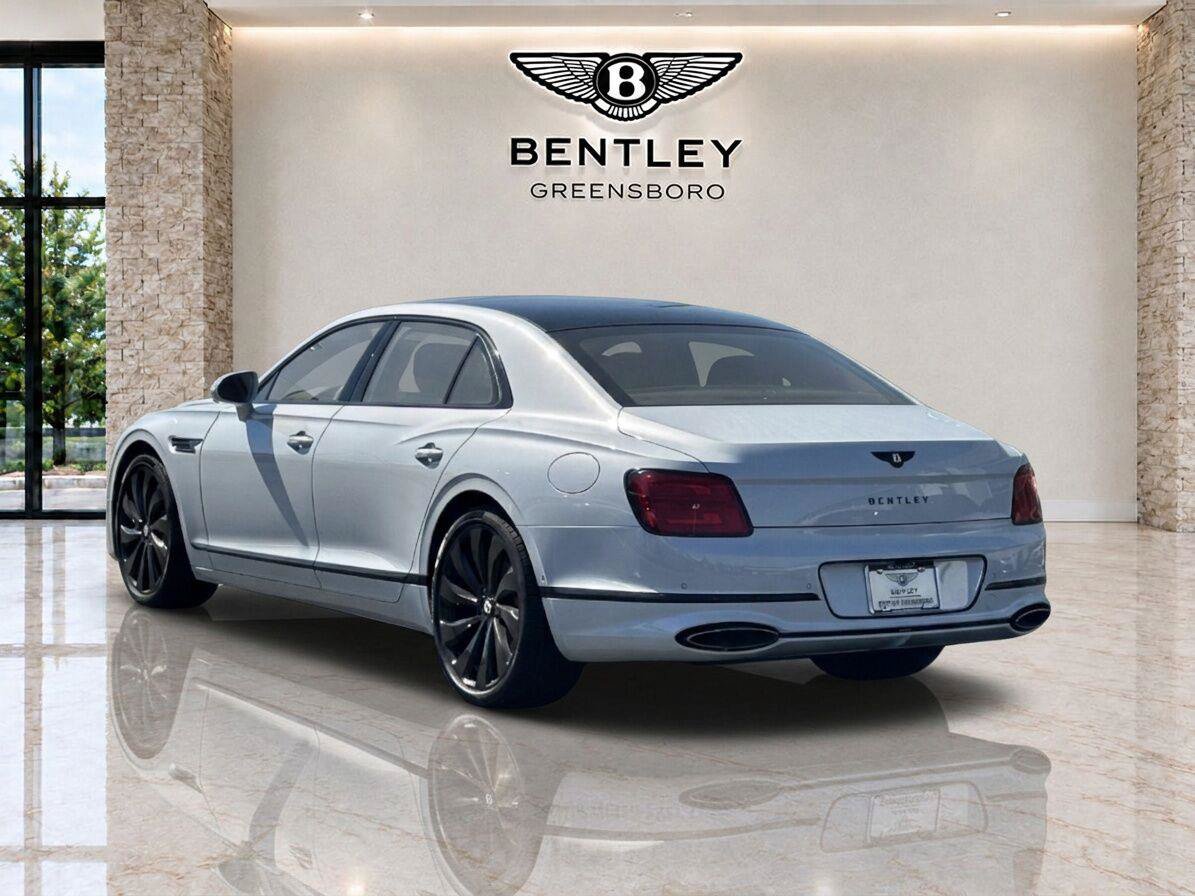 New 2026 Bentley Flying Spur V8 AWD/4WD image 6