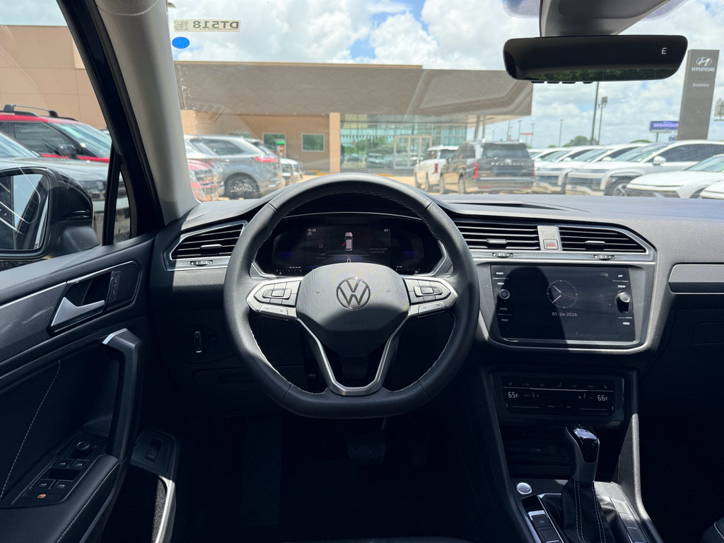 Used 2024 Volkswagen Tiguan Wolfsburg Edition FWD image 18