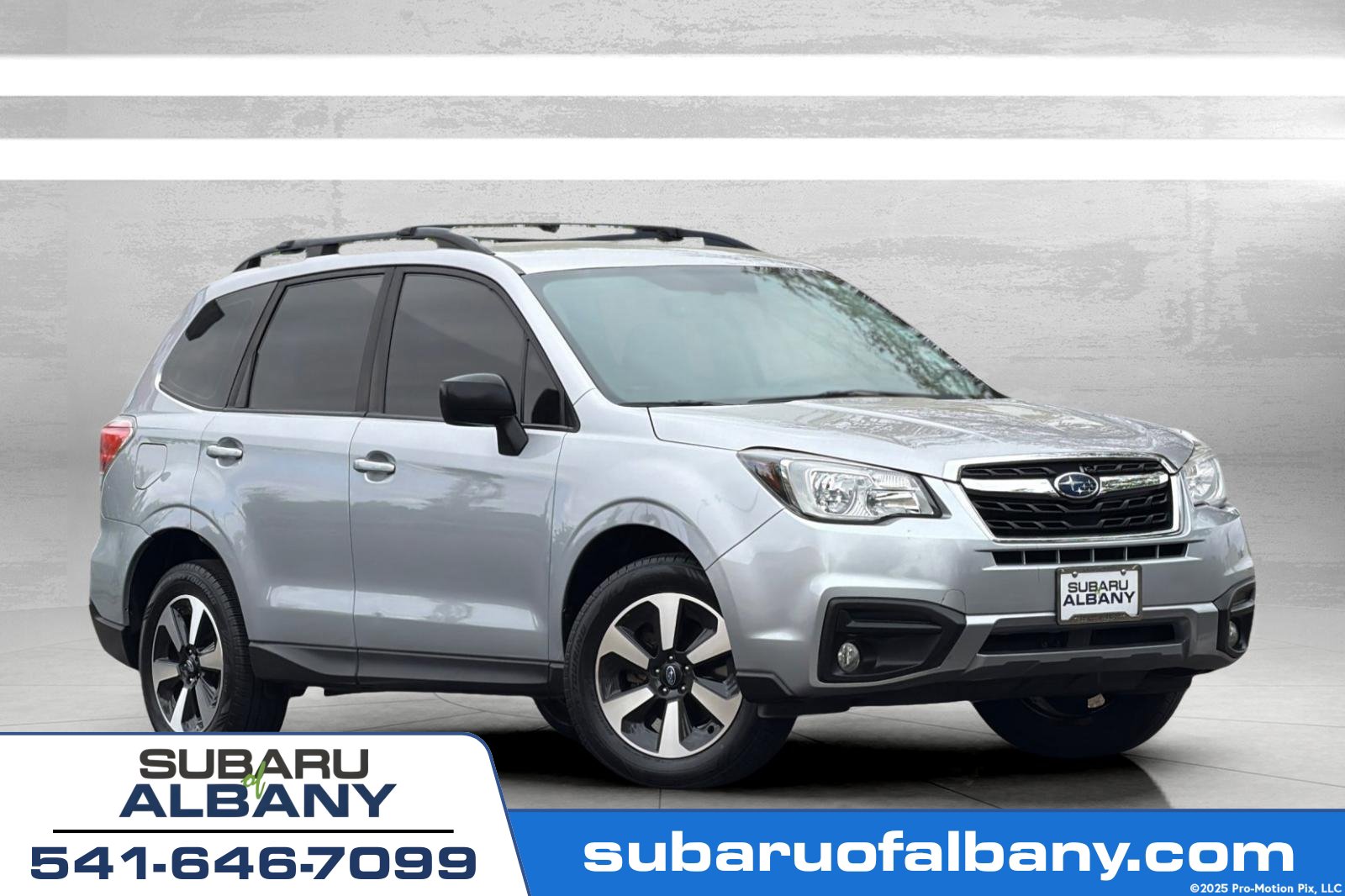 Used 2017 Subaru Forester 2.5i w/ Alloy Wheel Package AWD/4WD image 1