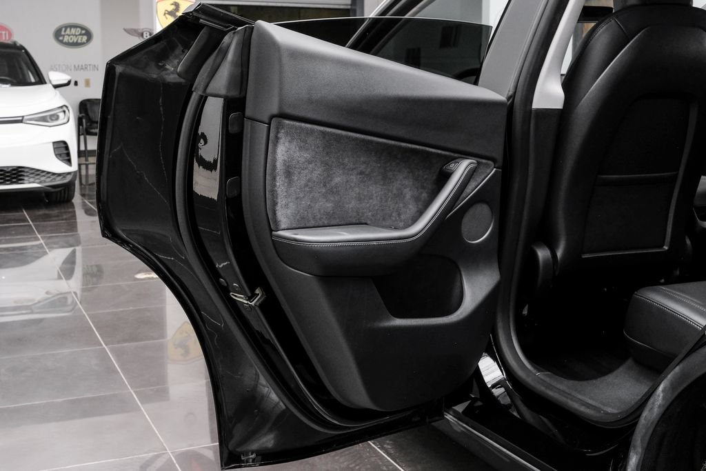 Used 2021 Tesla Model Y Long Range AWD/4WD image 46