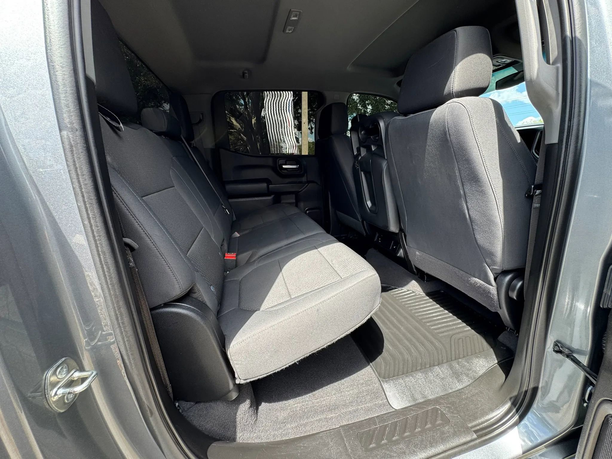 Used 2020 Chevrolet Silverado 1500 Custom Trail Boss w/ Custom Convenience Package AWD/4WD image 28