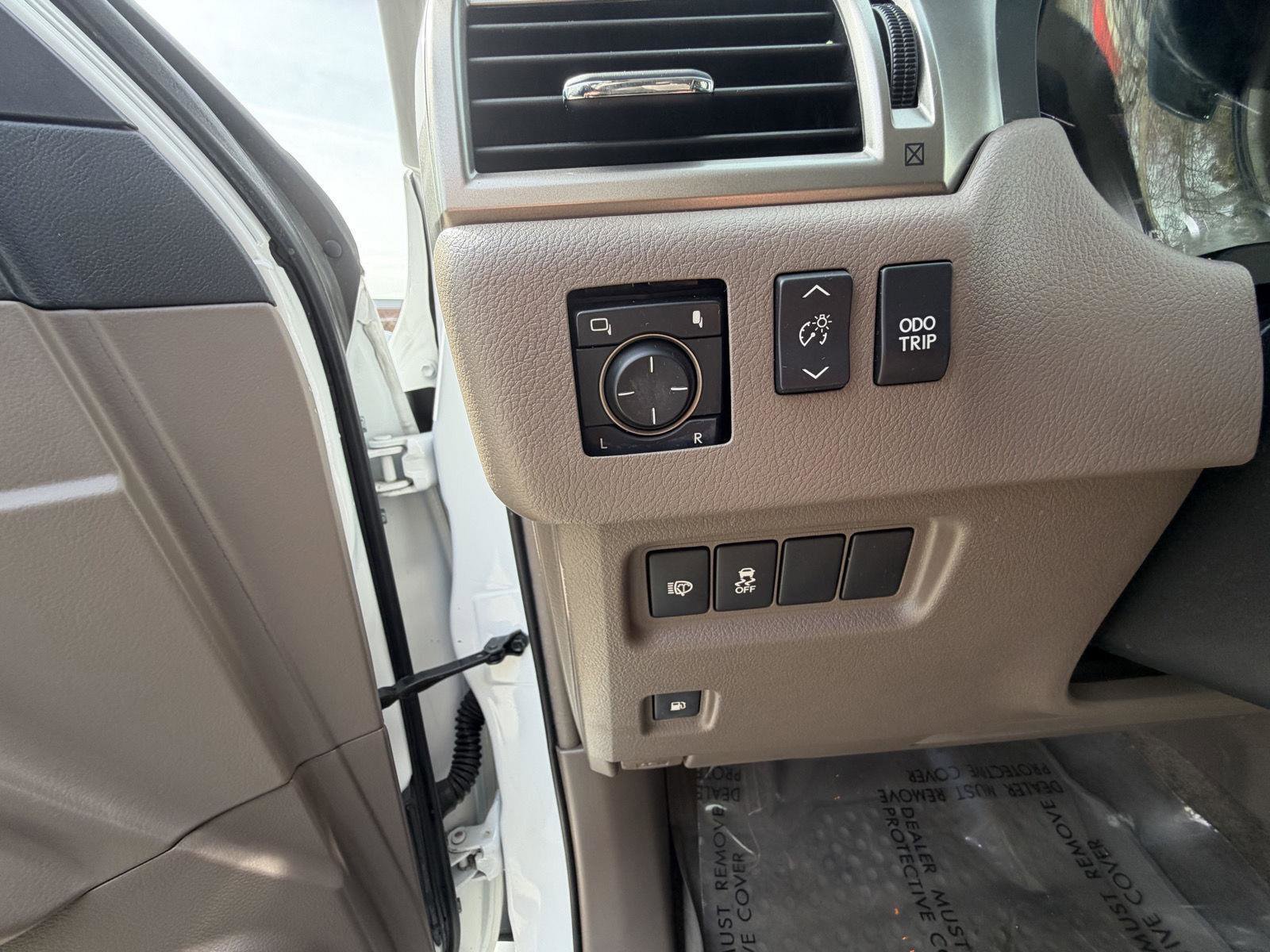 Used 2019 Lexus GX 460 Premium image 19