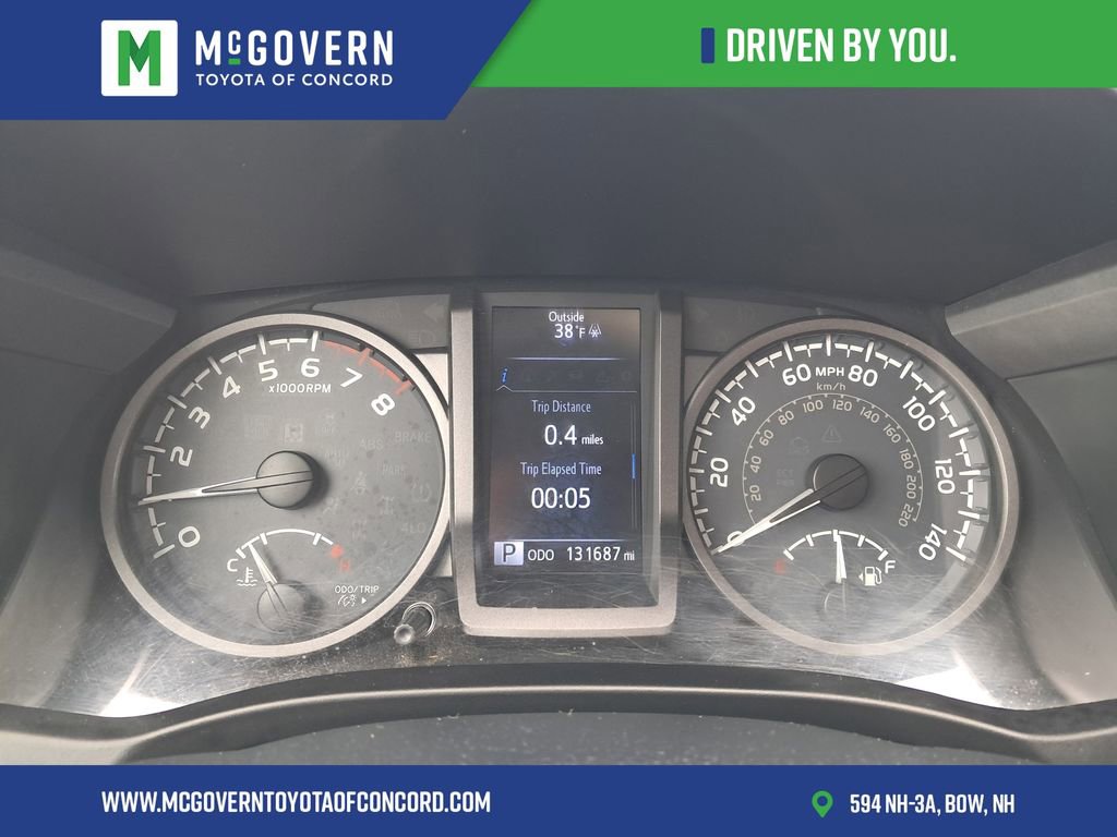 Used 2018 Toyota Tacoma TRD Sport image 15