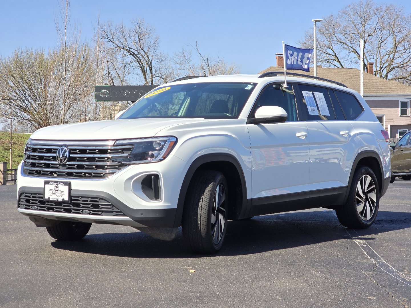 Used 2025 Volkswagen Atlas SE AWD/4WD image 19