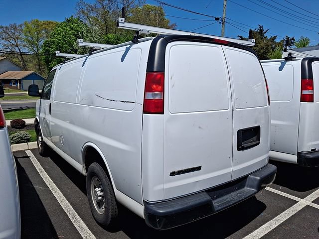 Used 2021 Chevrolet Express 2500 RWD image 5