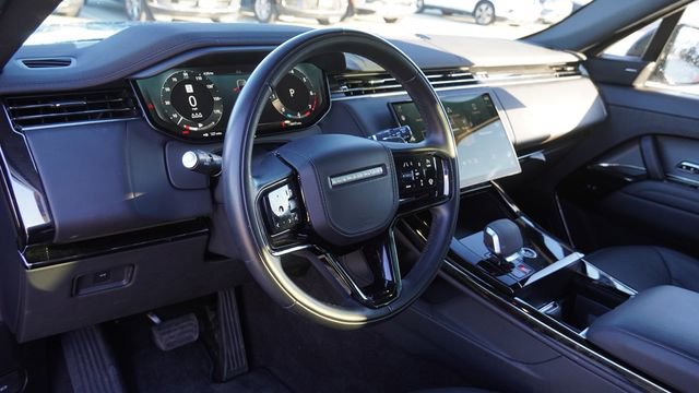 Used 2024 Land Rover Range Rover Sport Dynamic SE image 18