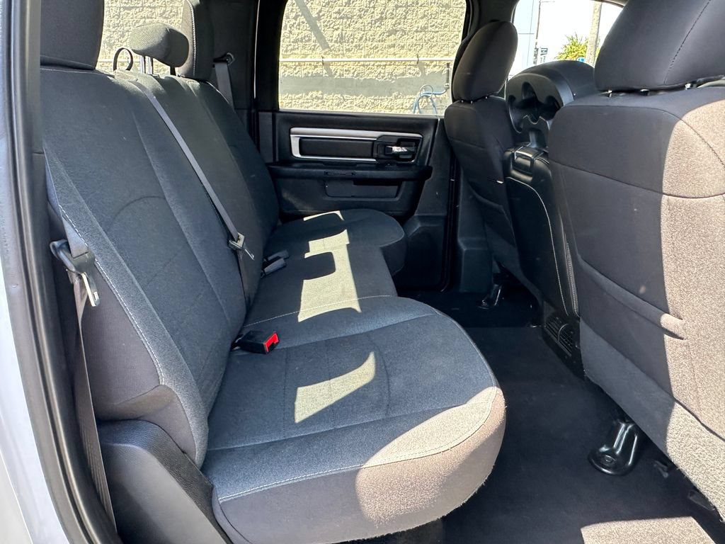 Used 2024 RAM 1500 Warlock AWD/4WD image 16