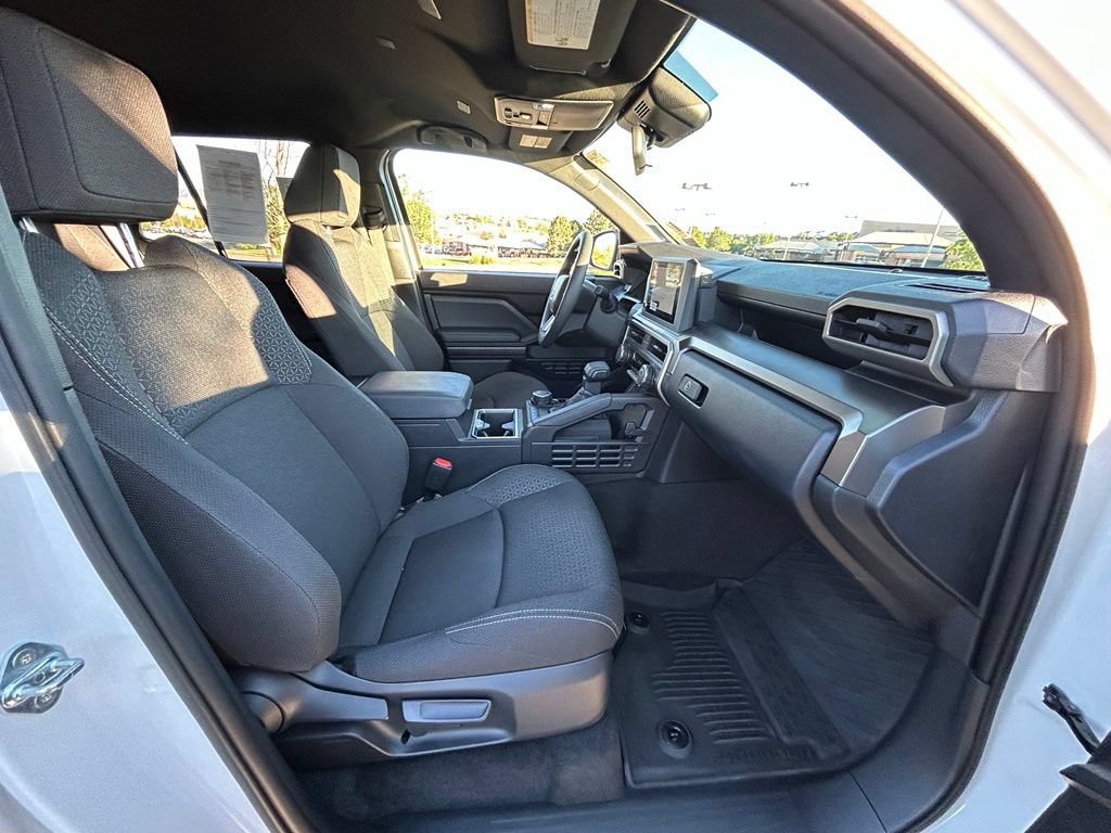 Used 2026 Toyota 4Runner SR5 AWD/4WD image 32
