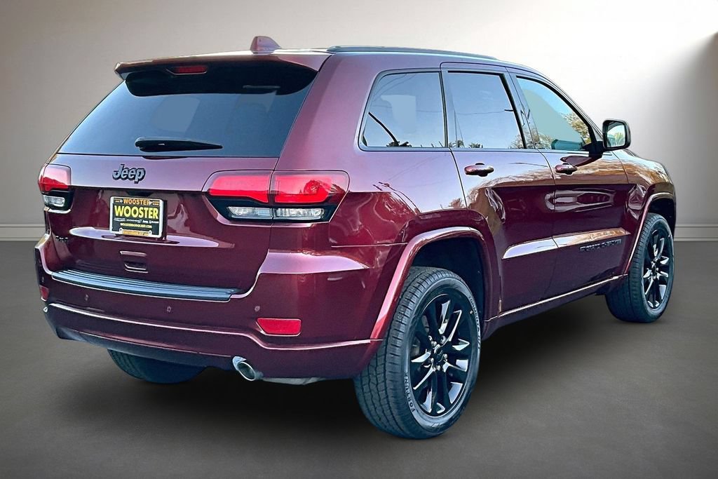 Used 2022 Jeep Grand Cherokee Laredo X AWD/4WD image 5