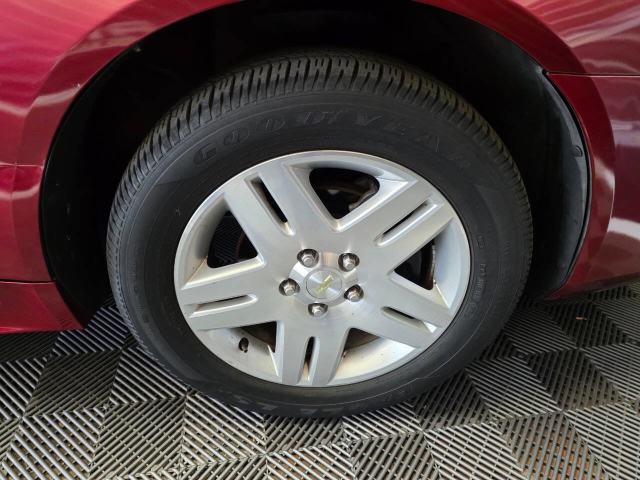 Used 2014 Chevrolet Impala LT w/ LT Sunroof Package image 37