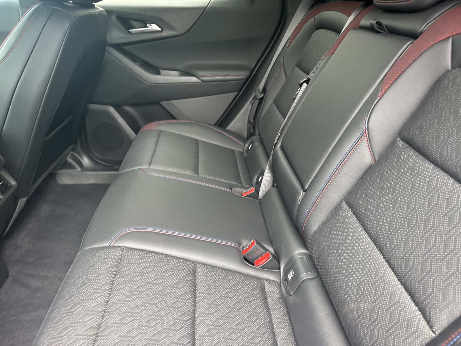 Used 2026 Chevrolet Equinox RS w/ Convenience Package III image 13