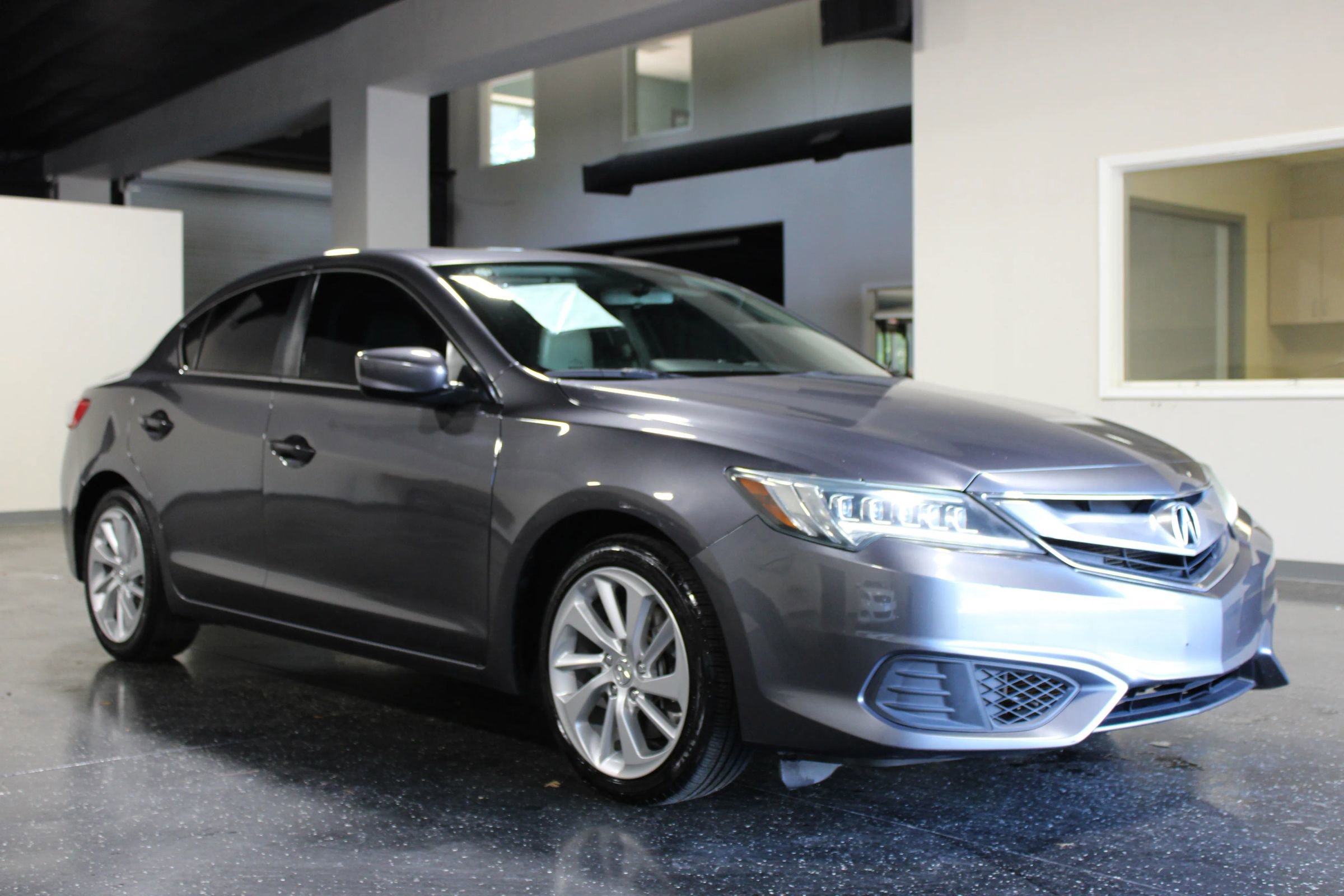 Used 2017 Acura ILX FWD image 34