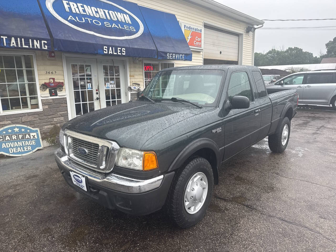 Used 2004 Ford Ranger XLT AWD/4WD image 5