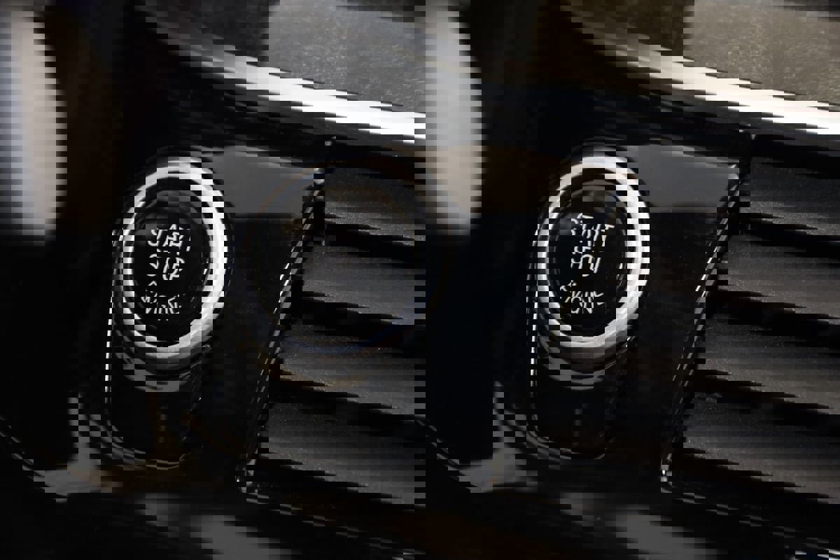 Used 2023 BMW 540i xDrive w/ M Sport Package image 35