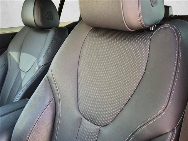 Used 2022 BMW X5 xDrive40i w/ M Sport Package AWD/4WD image 14