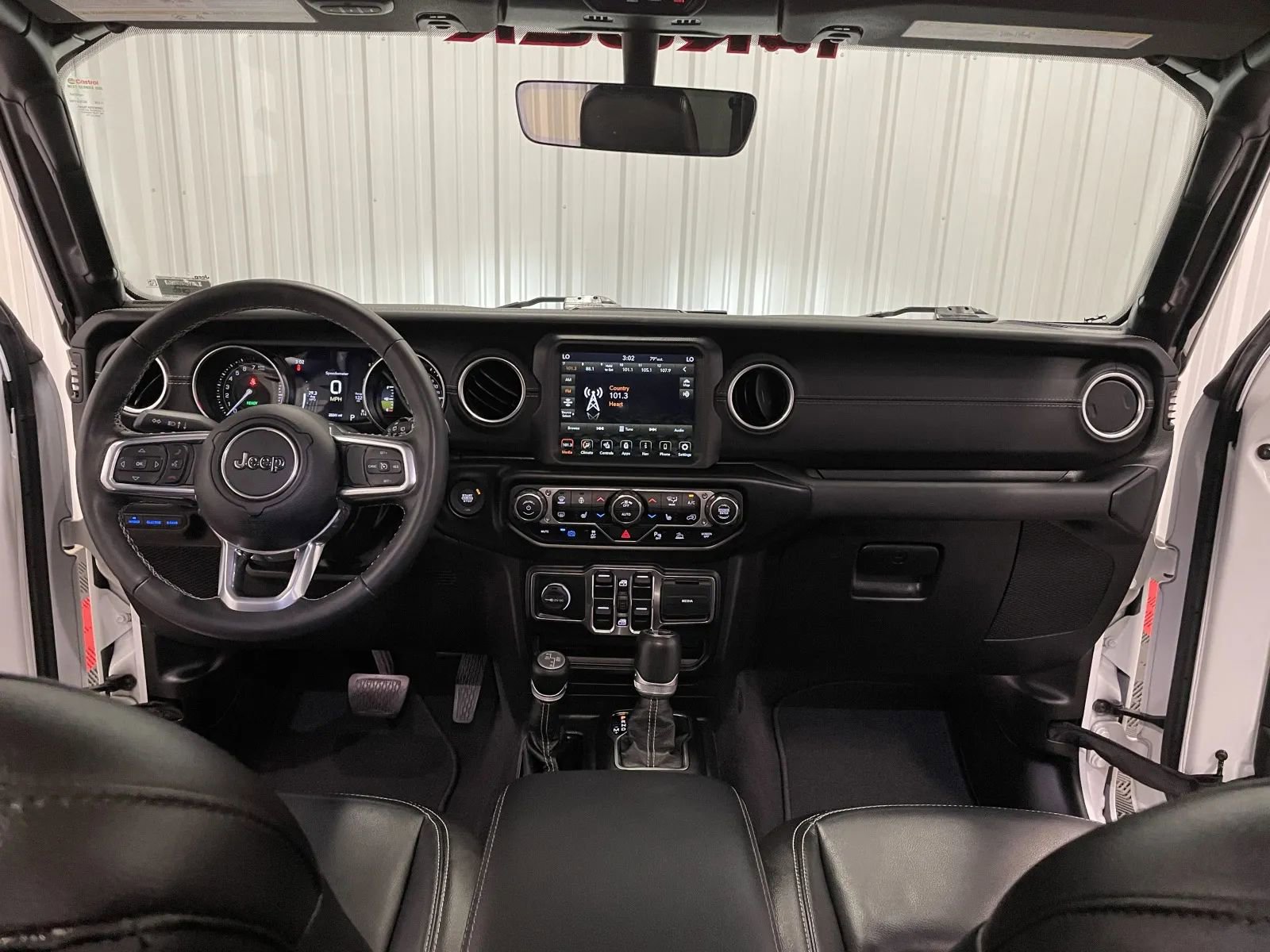 Used 2021 Jeep Wrangler Unlimited Sahara w/ Cold Weather Group image 33