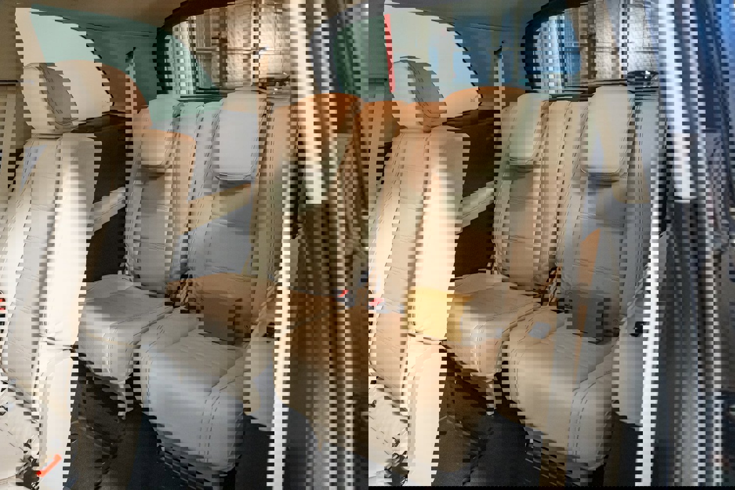 Used 2024 Mercedes-Benz GLS 580 4MATIC image 22