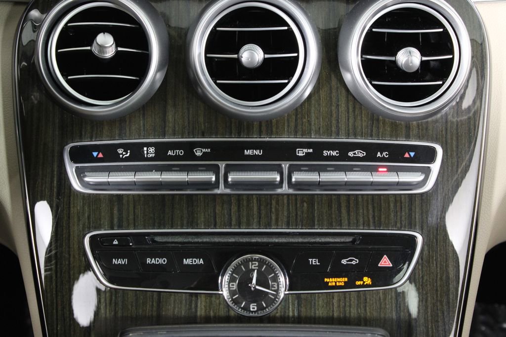 Used 2016 Mercedes-Benz C 300 Sedan image 21