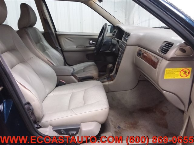 Used 1999 Volvo V70 Cross Country AWD/4WD image 14