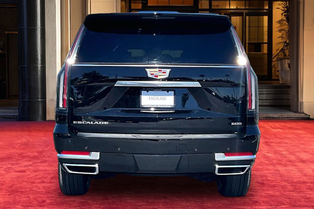 New 2026 Cadillac Escalade ESV 2WD w/ LPO, Floor Liner Package image 5