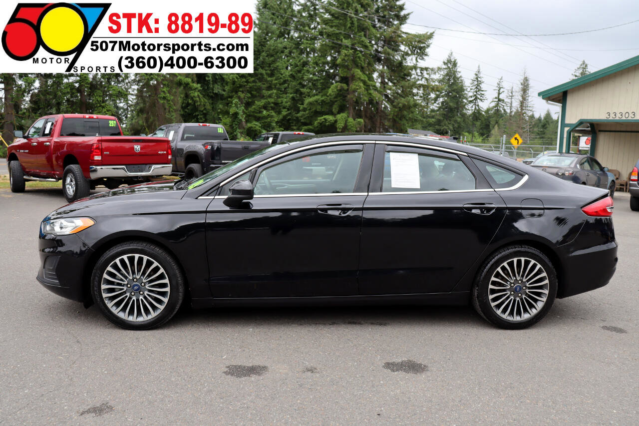 Used 2020 Ford Fusion SE image 4