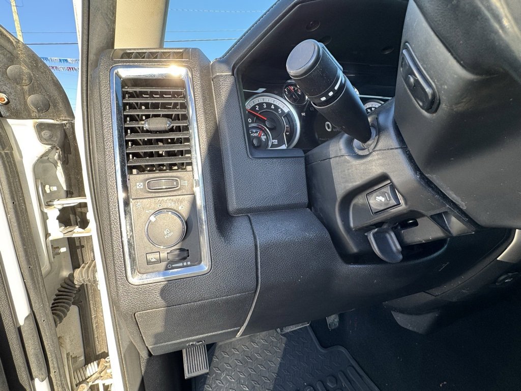 Used 2018 RAM 1500 Laramie image 22