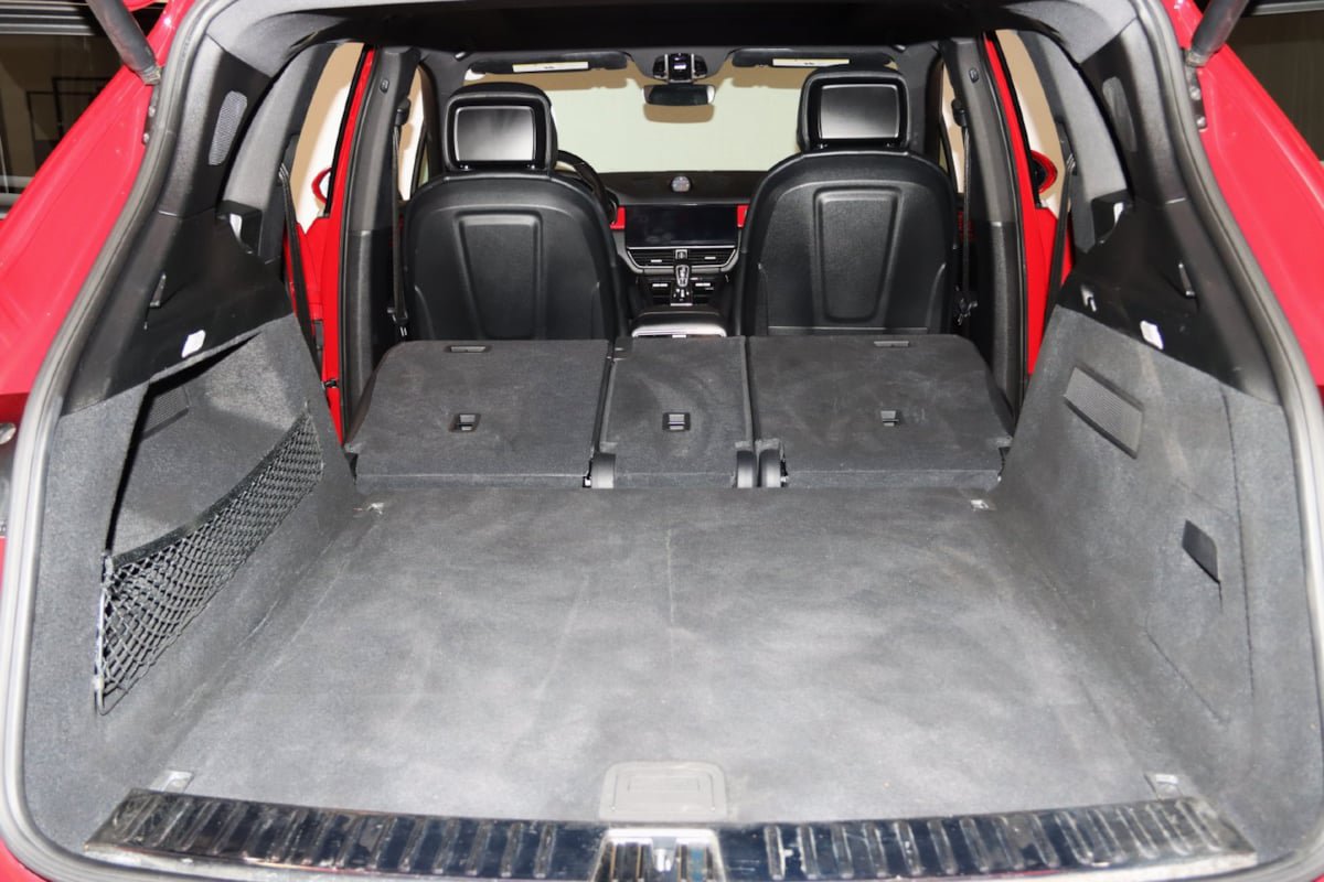 Used 2022 Porsche Cayenne Platinum Edition AWD/4WD image 79