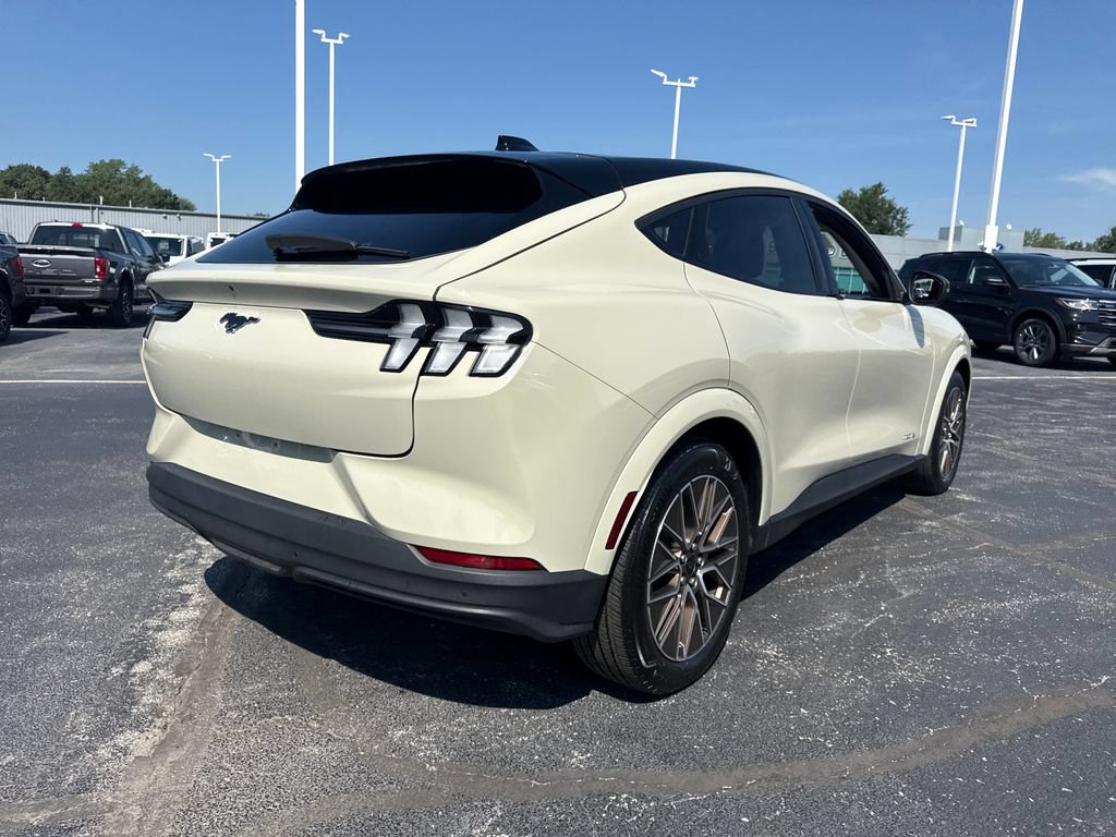 Used 2025 Ford Mustang Mach-E Premium AWD/4WD image 7