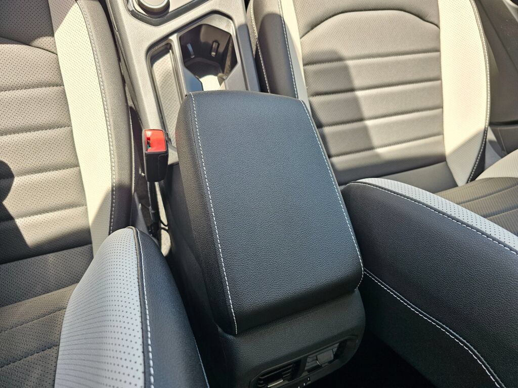 New 2026 Volkswagen Taos SEL AWD/4WD image 23