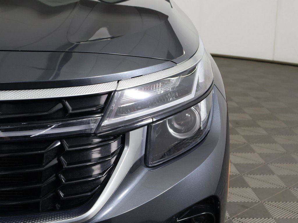 Used 2024 Kia Seltos S image 12