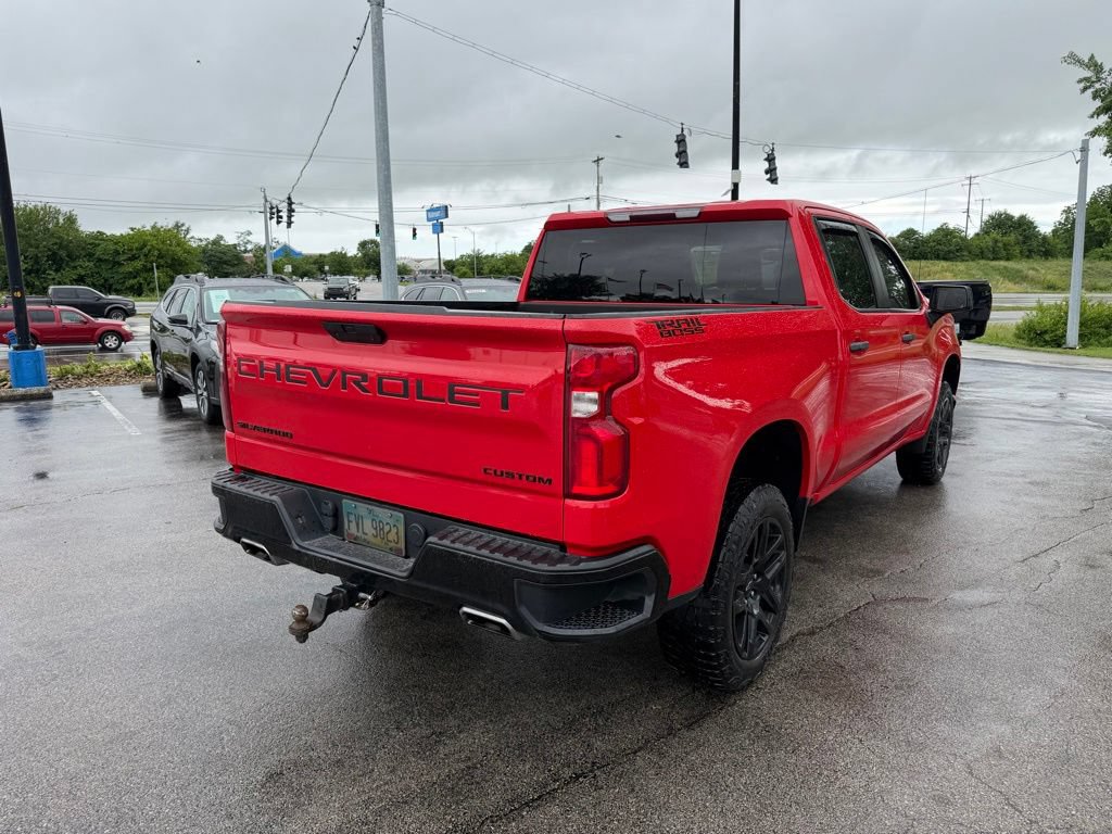 Used 2021 Chevrolet Silverado 1500 Custom Trail Boss w/ LPO, Dark Essentials Package AWD/4WD image 3