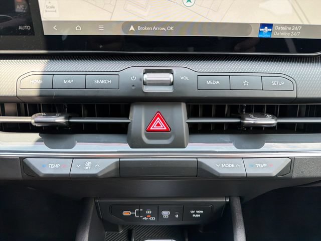 New 2026 Kia K4 GT-Line w/ GT-Line Premium Package FWD image 14