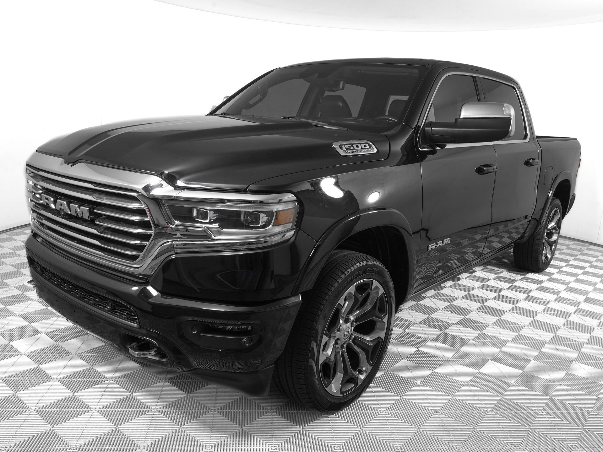 Used 2023 RAM 1500 Limited image 8