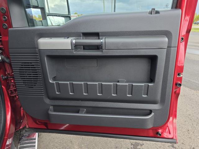 Used 2016 Ford F350 Lariat image 25