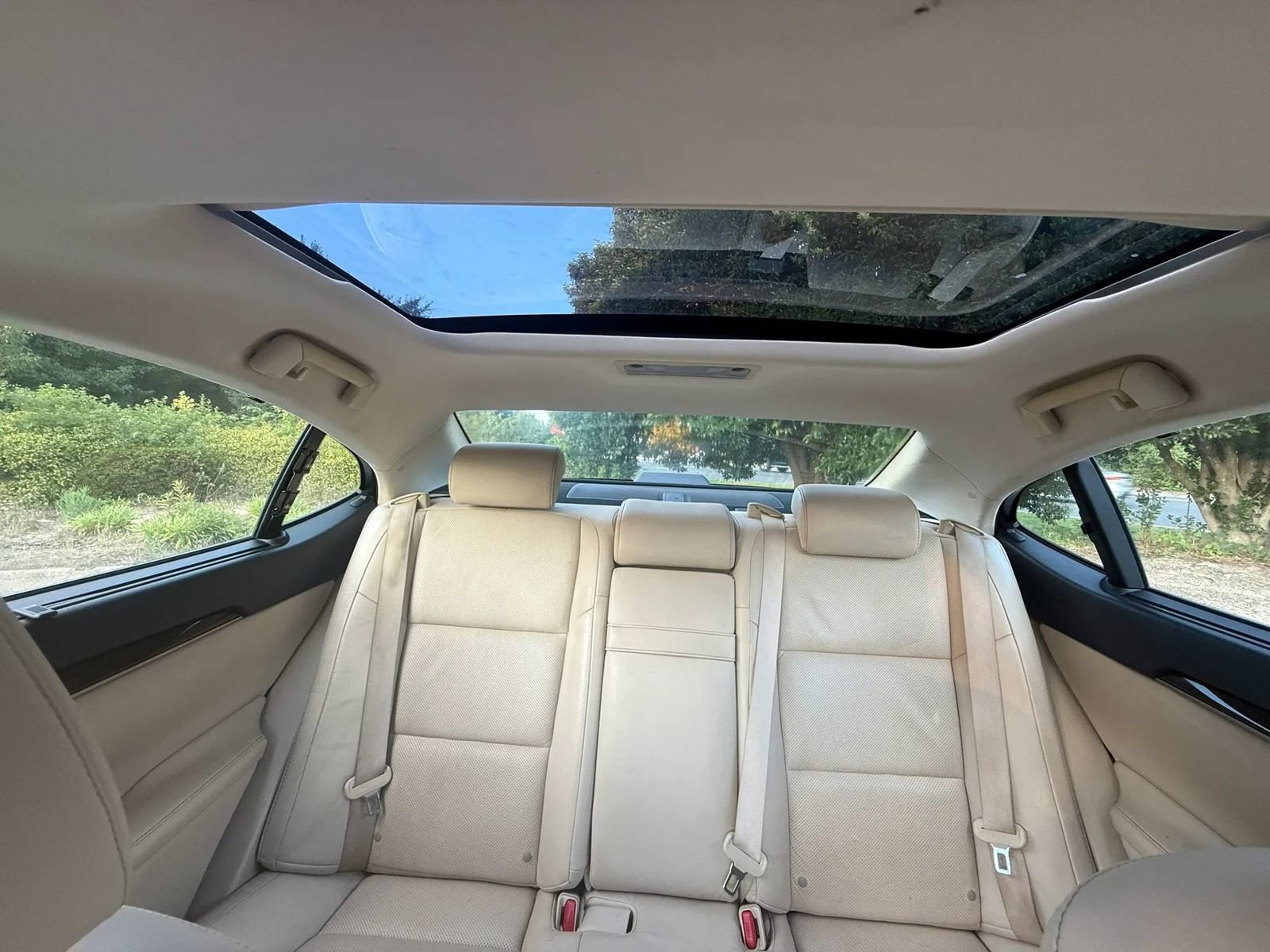 Used 2014 Lexus ES 350 w/ Ultra Luxury Package FWD image 17