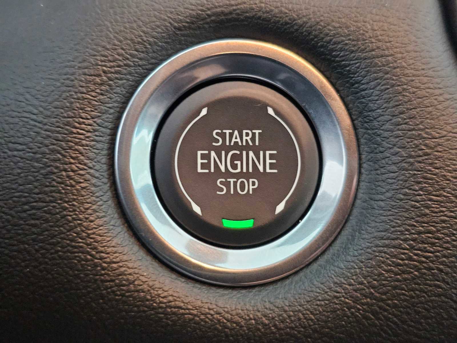 New 2026 GMC Canyon Elevation w/ Convenience Package image 29