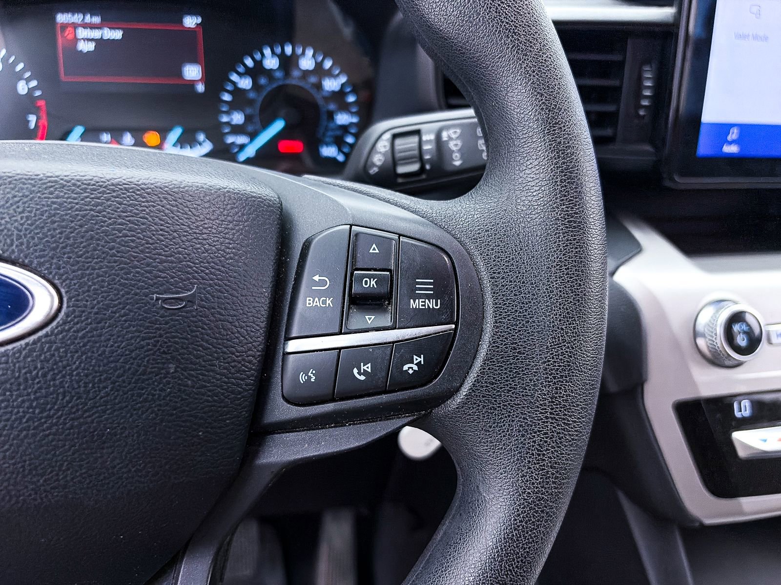 Used 2021 Ford Explorer 2WD image 27