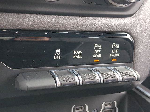 Certified 2022 RAM 1500 Big Horn AWD/4WD image 25