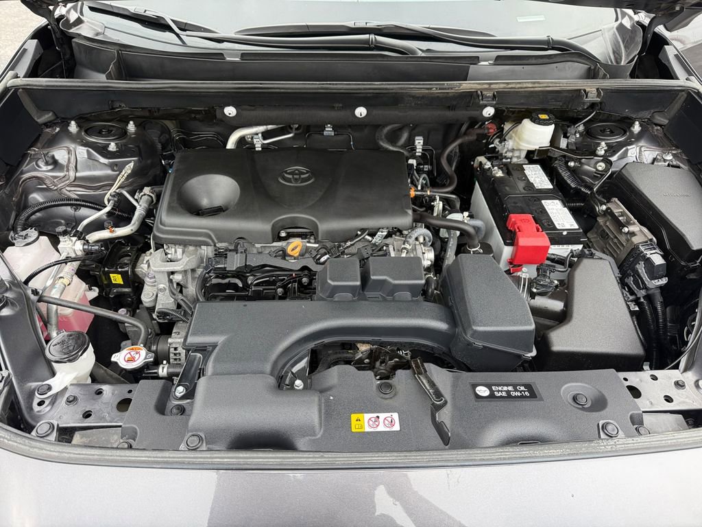 Certified 2024 Toyota RAV4 XLE image 28