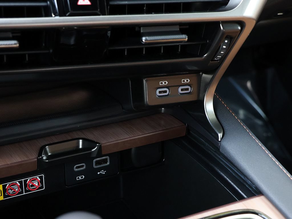New 2026 Lexus RX 350 Premium AWD/4WD image 24